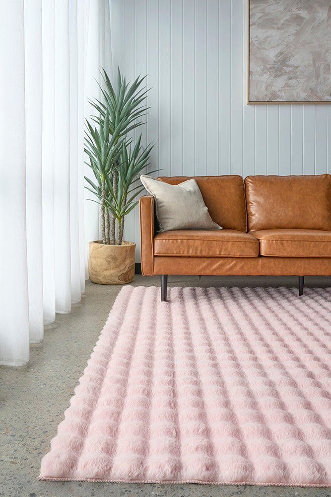 Bubble Blush Washable Rug Collection